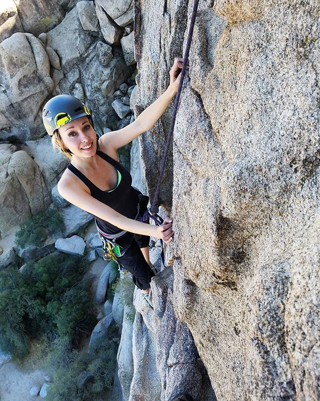 Joshua Tree season is slowly in its full blossom. Let's have fun in the High Desert. Here on "Fote Hog" - a beautiful 5.6 climb up the "Sentinel" right next the the Real Hidden Valley nature loop hike.