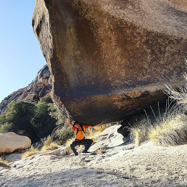 Rock climbing is a whole-body exercise and a way to learn more than you ever thought possible about who you are and how you respond to challenges. Rock on rockstars!! @jarrodmrussell #friends #movingmountainstogether #inspiredbynature #outdoorclimbing #explore #themountainsarecalling #climbon #adventureawaits #privateguide #naturerocks #yayoutside #sandiegorockclimbing #joshuatree