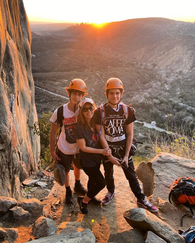 Proud Mom and her climber boys For a good reason. Crushers ...#love #family #rockclimbing #chillinorockclimbing #sandiego #community #empowerment #optoutside #driedmangosforlife...@kellybruhn @missiontrails_regionalpark